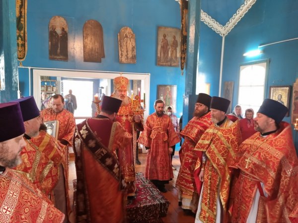 БОЖЕСТВЕННАЯ ЛИТУРГИЯ В ХРАМЕ РОЖДЕСТВА БОЖИЕЙ МАТЕРИ С. ЗАРЕЧНОЕ БАРЫШСКОГО РАЙОНА