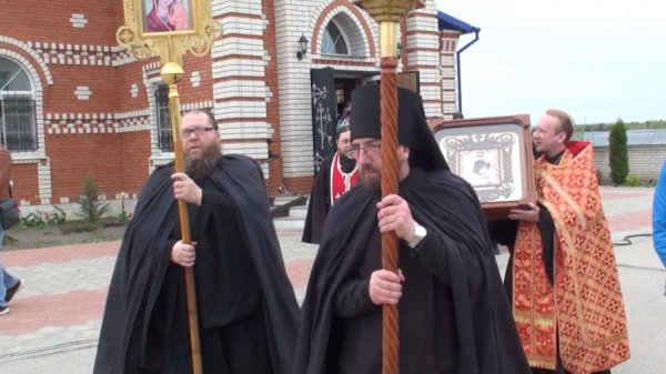 НАЧАЛСЯ СОТЫЙ КРЕСТНЫЙ ХОД