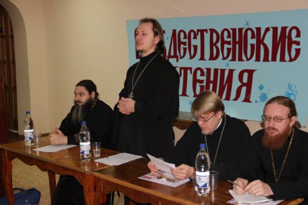 В Барыше состоялся круглый стол в рамках III Межрегиональных Рождественских чтений "Традиционые ценности в современном мире"