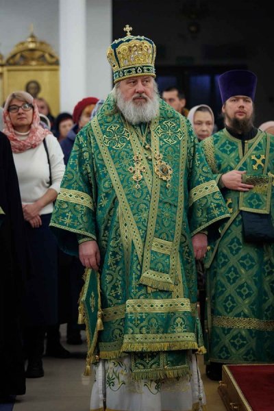 Епископ Барышский и Инзенский Филарет совершил Божественную Литургию в день памяти святого блаженного Андрея Симбирского в кафедральном соборе г. Ульяновск