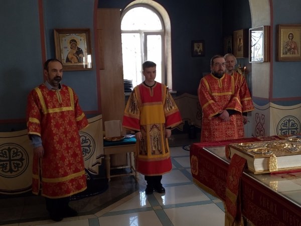 Духовенство и прихожане Инзенского собора разделили общую молитву со своим Архипастырем