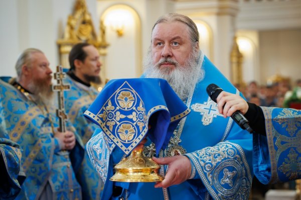 Епископ Барышский и Инзенский Филарет принял участие в крестном ходе с Жадовской Казанской иконой Божией Матери и соборном архиерейском богослужении в г. Ульяновске