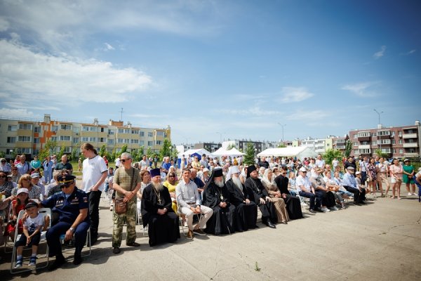 Епископ Барышский и Инзенский Филарет посетил региональный семейный праздник "Крепкая семья – счастливые дети".