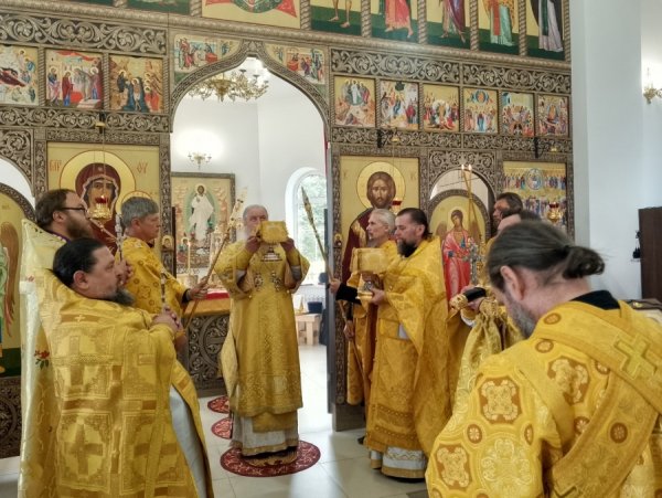 Архиерейское Богослужение в храме р.п. Глотовка Инзенского района