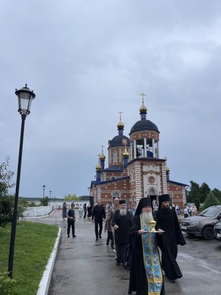 Празднования в честь Казанской иконы Пресвятой  Богородицы в Барышской епархии