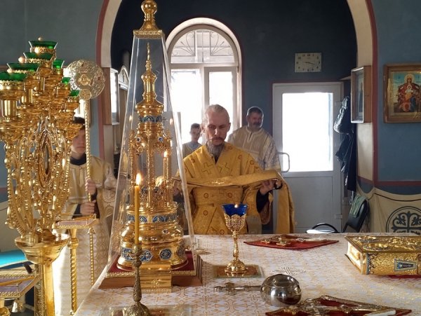 Воскресная Божественная литургия Архиерейским чином в г. Инза