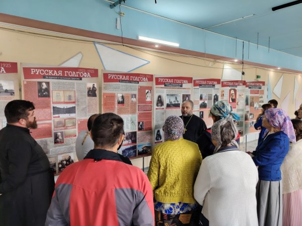 Выставка "Русская Голгофа" посетила г. Барыш
