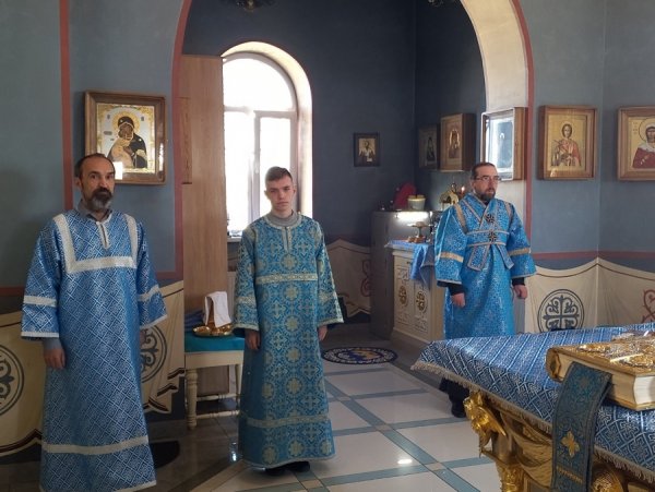 Торжественное Богослужение в день праздника Успения Пресвятой Богородицы в Инзенском соборе
