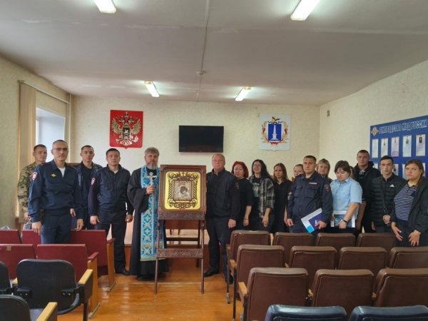 Крестный ход с Чудотворной Казанской Жадовской иконой Божьей матери в следственном изоляторе № 3 г. Инзы УФСИН России