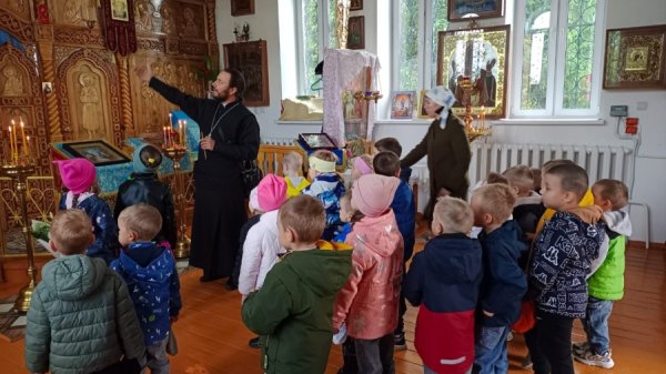 В Инзе проведена экскурсия по храму для воспитанников детского сада