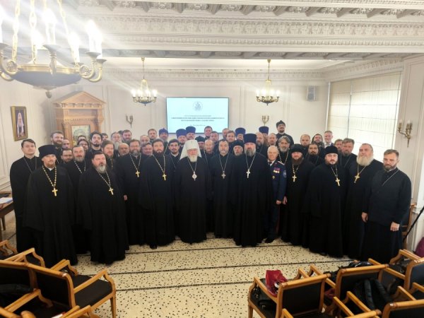 Священник Барышской епархии прошел курсы повышения квалификации для руководителей и сотрудников епархиальных отделов по взаимодействию с казачеством