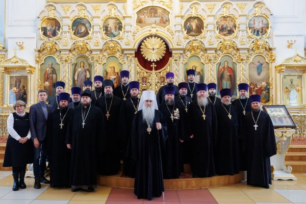 Состоялось расширенное заседание Архиерейского совета Симбирской митрополии