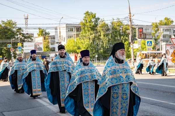 В Ульяновске прошел крестный ход с Жадовской Казанской иконой Божией Матери