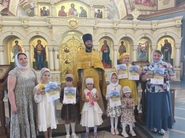 Награждение победителей творческого конкурса «Троица Святая. Возрождение святыни» состоялся в кафедральном соборе Рождества Пресвятой Богородицы г. Инза