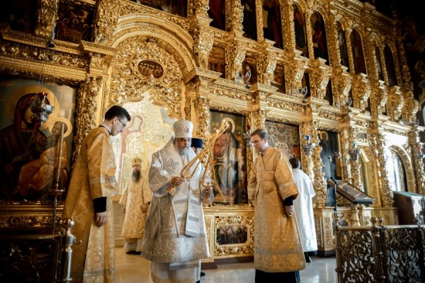 Епископ Барышский и Инзенский Александр принял участие в соборном архиерейском Богослужении в Троице-Сергиевой Лавре