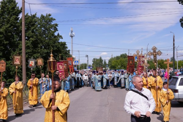 В Ульяновском районе Заволжье прошел крестный ход с Жадовской Казанской иконой Божией Матери