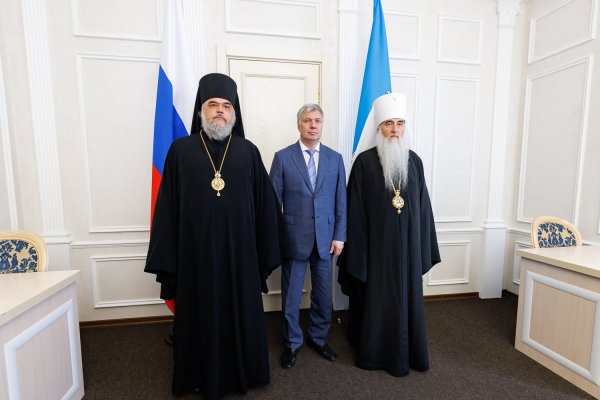Митрополит Лонгин и Епископ Александр встретились с губернатором Алексеем Русских