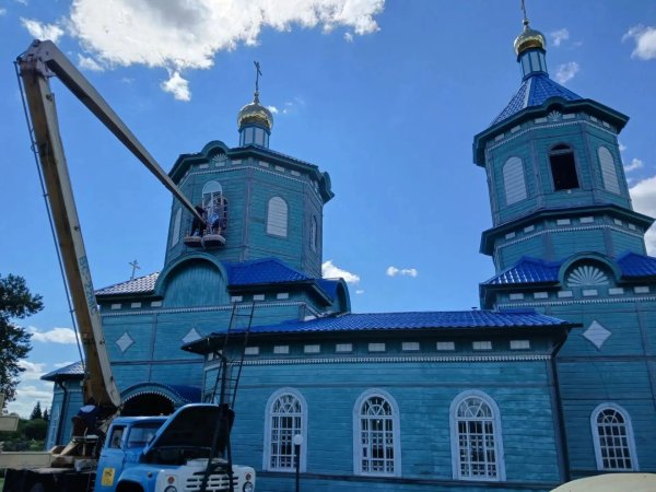 В Павловском храме поменяли окна