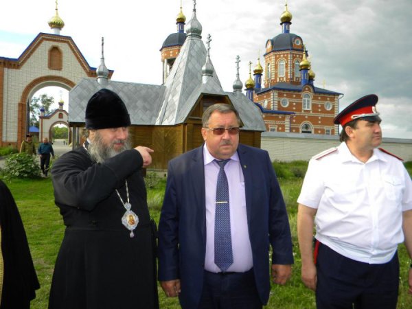 Жадовский монастырь посетил первый заместитель Главы региона - руководитель администрации Губернатора Ульяновской области Александр Якунин