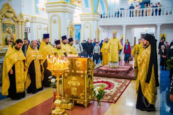 Владыка Филарет поздравил митрополита Анастасия с днем тезоименитства