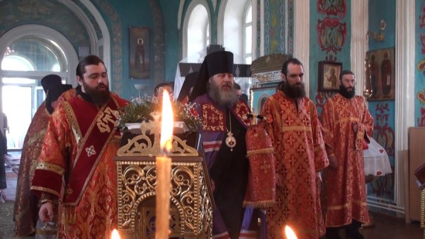Епископ Барышский и Инзенский Филарет отслужил Божественную литургию в храме Николая Угодника в селе Новая Ханинеевка