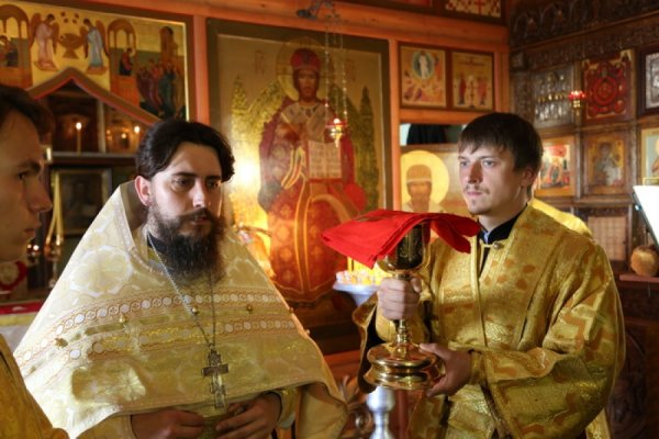 Насельник Жадовской пустыни игумен Никодим (Макушенцев) принял участие в богослужении в единоверческом приходе г. Кузнецка