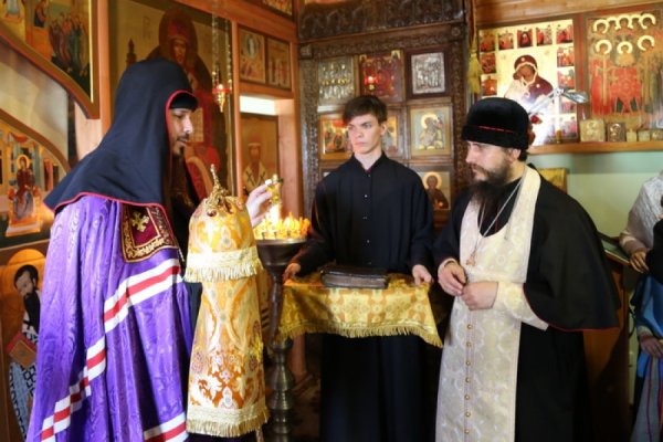 Насельник Жадовской пустыни игумен Никодим (Макушенцев) принял участие в богослужении в единоверческом приходе г. Кузнецка