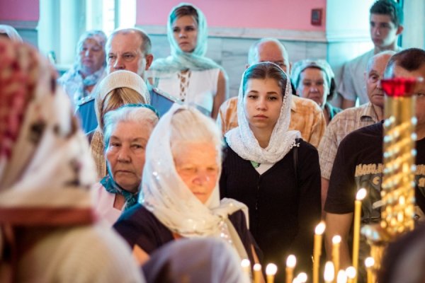 Архипастыри Симбирской митрополии совершили Литургию в Спасо-Преображенском храме г. Димитровграда