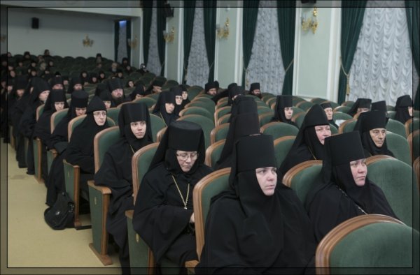 Насельник Жадовского монастыря игумен Никодим (Макушенцев) стал участником конференции "Преемство монашеской традиции в современных монастырях", прошедшей в Троице-Сергиевой Лавре
