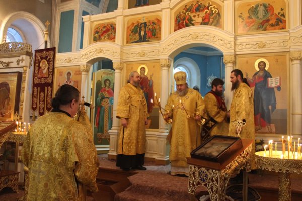 Епископ Филарет совершил богослужения в Престольный день Ханинеевского храма (+ФОТО)