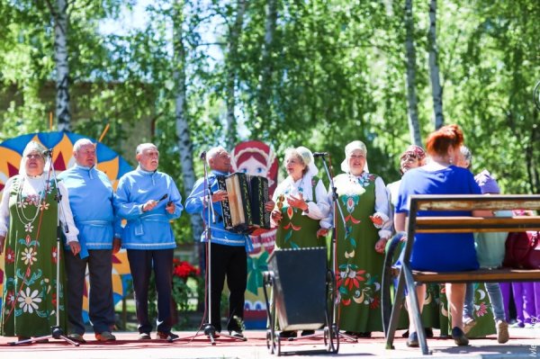 В Барыше встретили Троицу