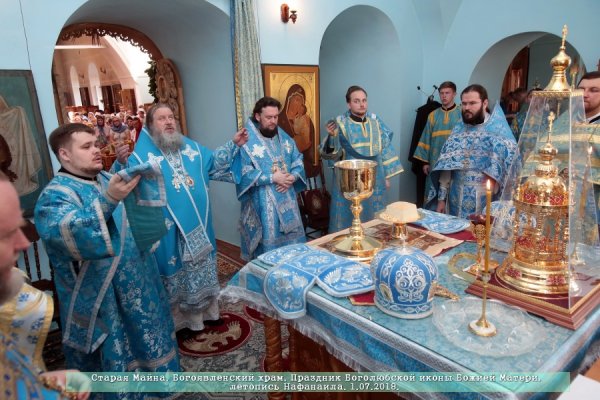 Епископ Барышский и Инзенский Филарет принял участие в Богослужении в Богоявленском храме р.п. Старая Майна