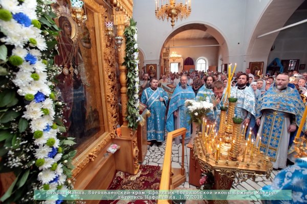 Епископ Барышский и Инзенский Филарет принял участие в Богослужении в Богоявленском храме р.п. Старая Майна