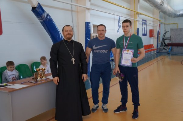 Соревнования "Кроссфит" - день православной молодёжи в р.п. Павловка.