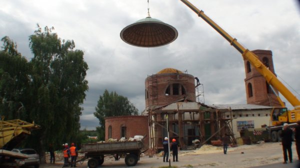 Над Павловкой засияли кресты
