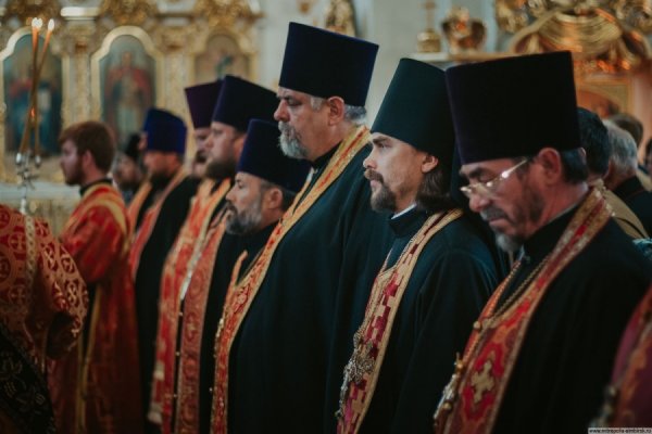 Епископ Барышский и Инзенский Филарет принял участие в первом Богослужении митрополита Иосифа на Симбирской земле