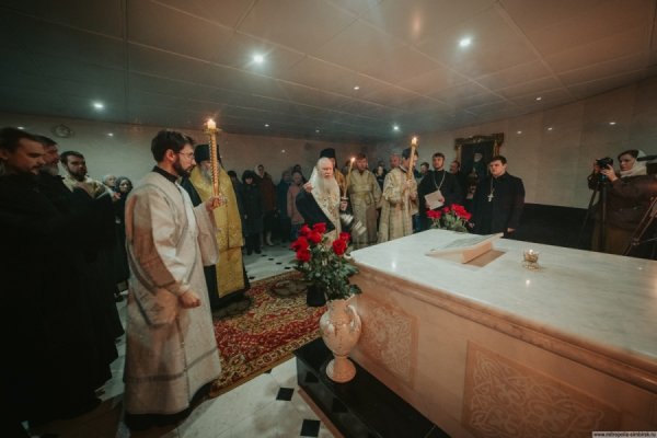 Епископ Филарет принял участие в заупокойных богослужениях по митрополиту Проклу
